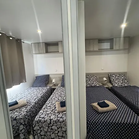 95, Wi-fi, 8 People 4-star Des Reves Pérols