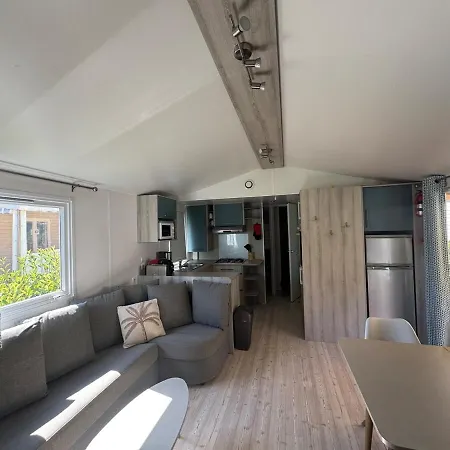 95, Wi-fi, 8 People 4-star Des Reves